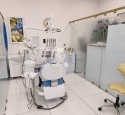 واگذاری اتاق با کلیه امکانات به دندانپزشک متخصص جراحی لثه و یا دندانپزشک متخصص درمان ریشه