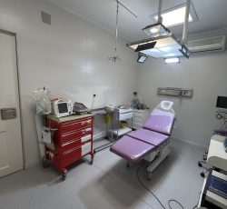 واگذاری اتاق عمل سرپایی در بیمارستان