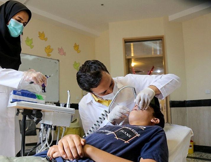 دستیاران دندانپزشکی غیر ایرانی در مشهد
