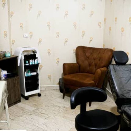 اجاره شیفتی اتاق از مطب فعال در صادقیه