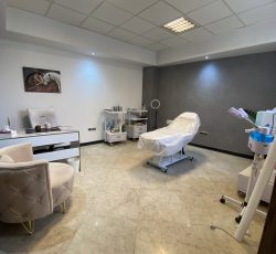 اجاره اتاق در مطب زیبایی