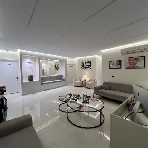 دعوت به همکاری از پزشکان دارای مراجع